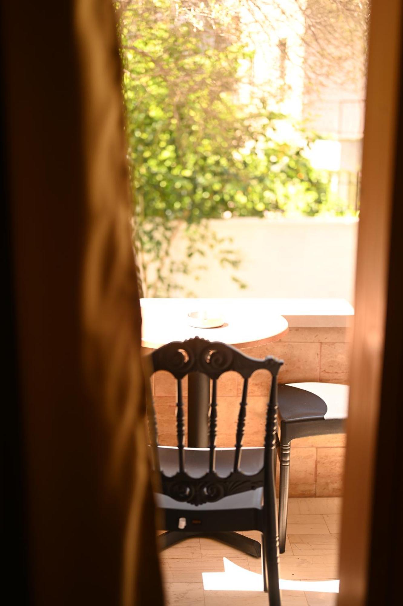 Niche Boutique Hotel Tirana Exterior foto